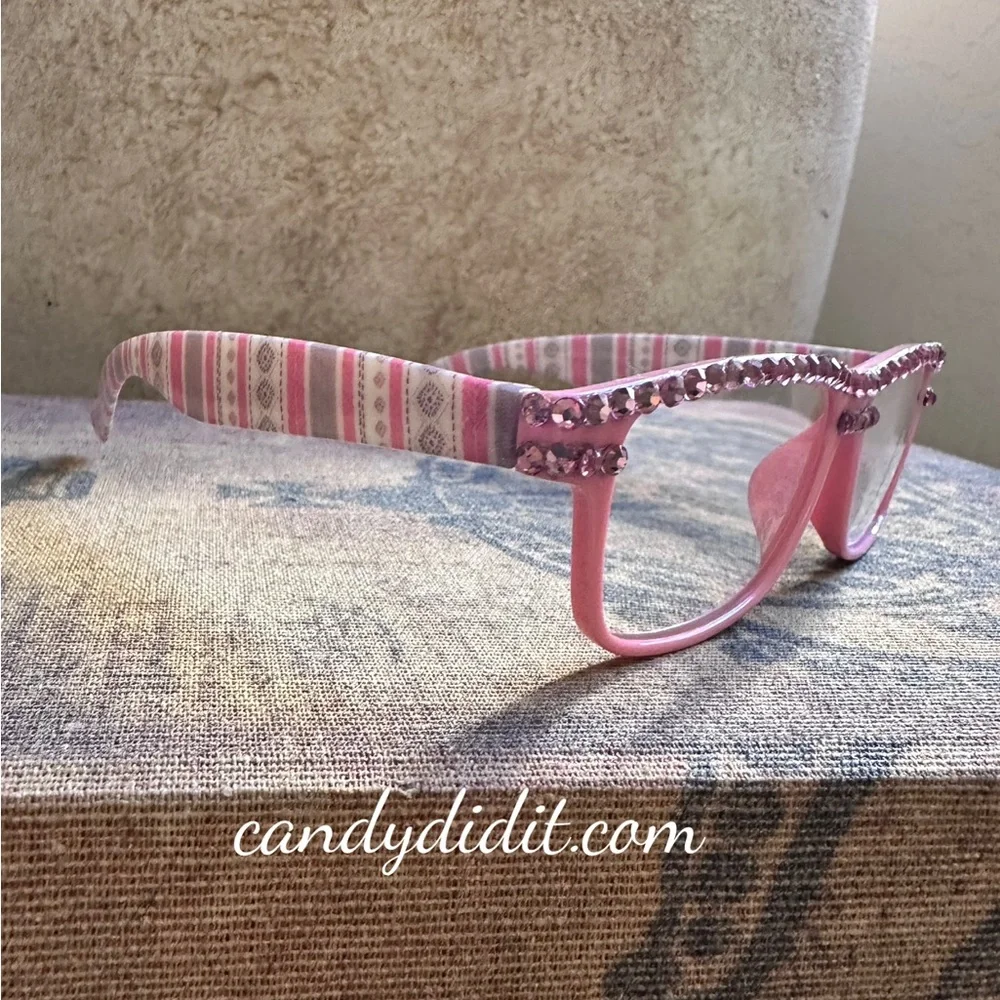 NWT Pretty Pink Crystal Reading Glasses Strength 1.50 With Matching Case